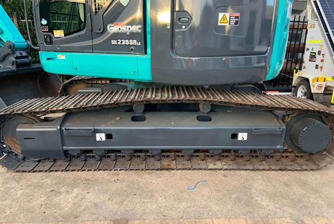Second Hand Kobelco 235 24T for sale Clean Tracks HEXhire melbourne