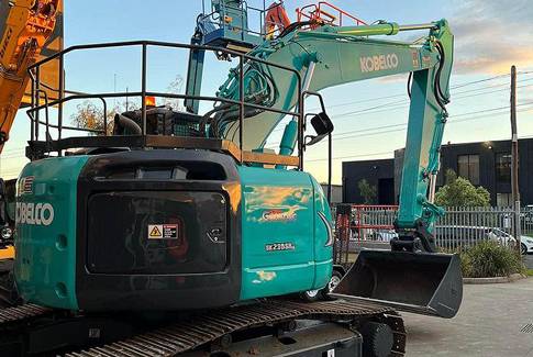 Kobelco 235 24T for sale HEXhire melbourne